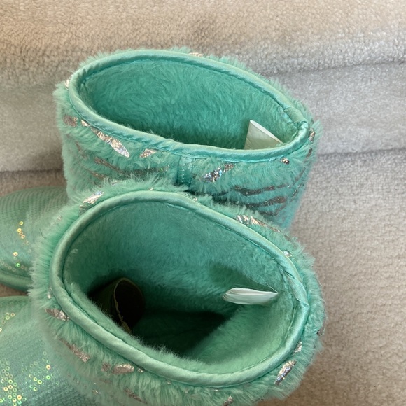 justice sparkle & light up slippers - Picture 7 of 9